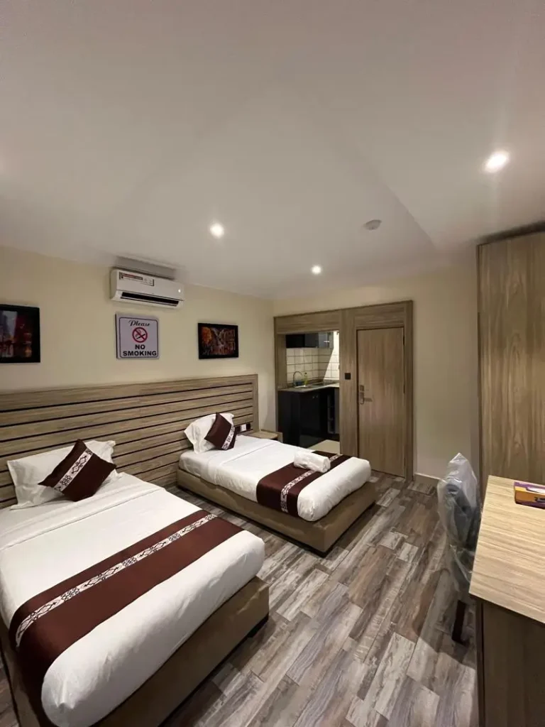 Twin Deluxe Studio Apartment in MozOne Hotels Prince and Princess