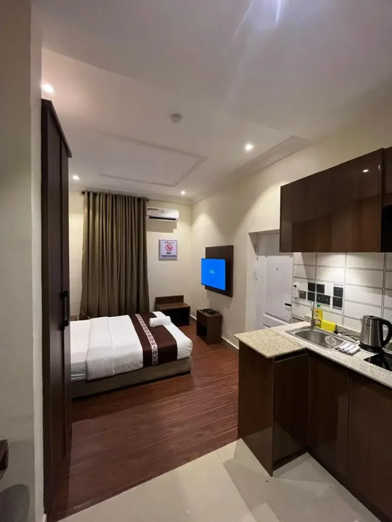 studio apartment at MozOne Hotels Prince and Princess